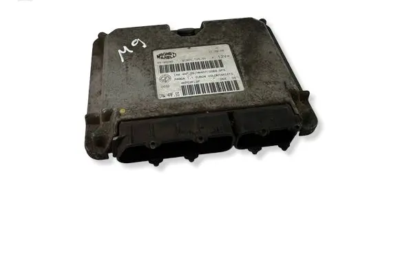 Fiat Panda II Engine control unit/module ECU 55196260 4KPE9FL9F 6160112501