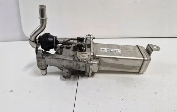 Renault Master III EGR valve cooler 147355889R