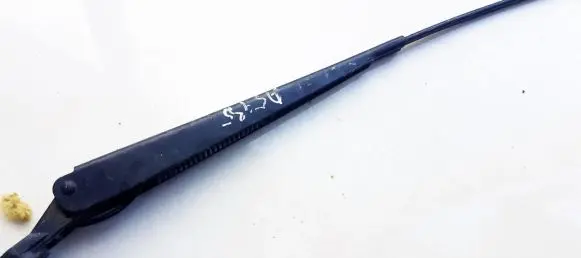 Ford Mondeo MK I Front wiper blade arm 93BG1752602C