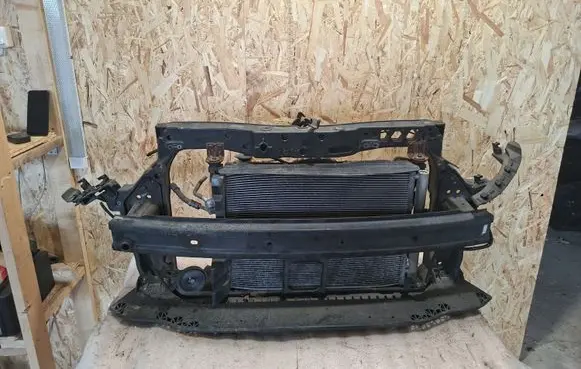 Hyundai i20 (GB IB) Radiator support slam panel 641011J5700