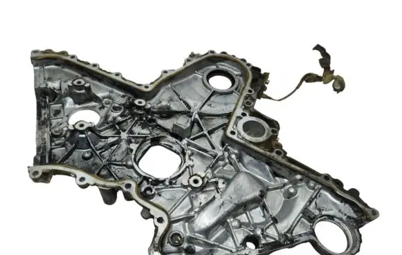 Toyota Land Cruiser (J200) Timing chain cover 