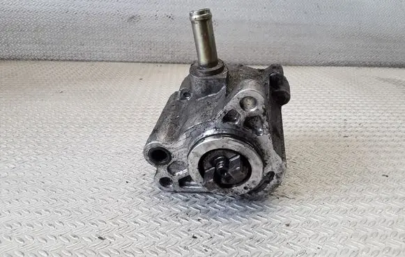 Toyota Avensis T250 Vacuum pump 2930027020 0810002740