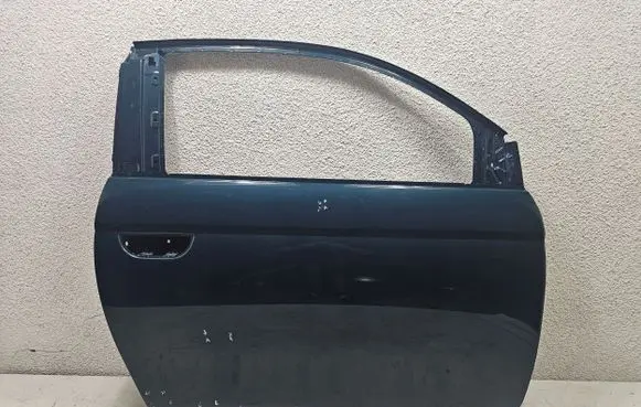 Fiat 500E Front door