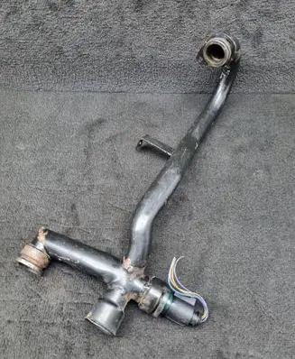 Audi A6 S6 C5 4B Engine coolant pipe/hose 059121083A