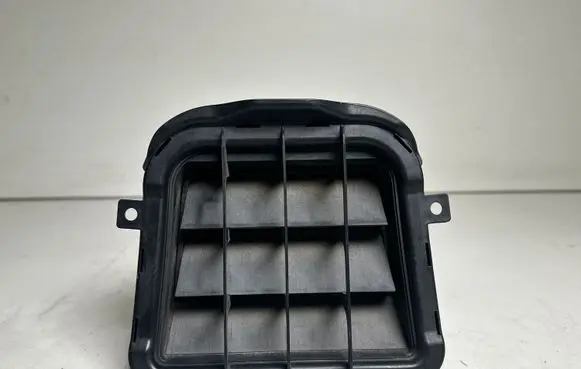 Audi A7 S7 4G Quarter panel pressure vent 4G8819301