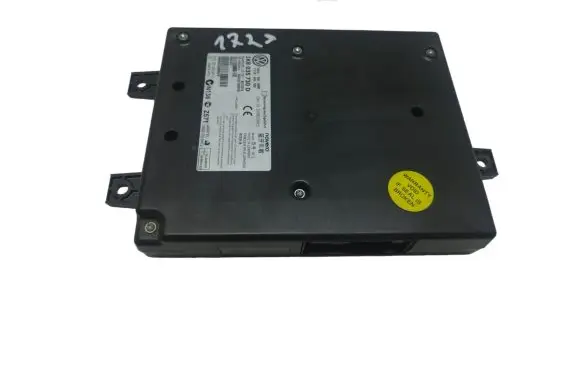 Volkswagen Golf VI Bluetooth control unit module 1K8035730D