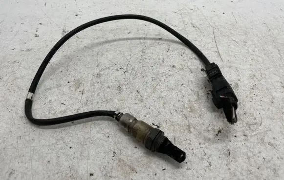 Volkswagen PASSAT B7 Lambda probe sensor 03L906262A