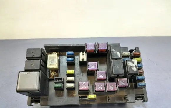 Subaru Outback Fuse box set 82241AG030