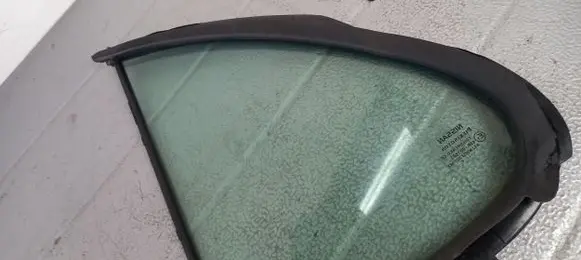Nissan Micra Rear door window glass