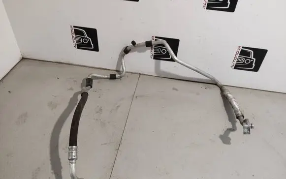 Volkswagen Caddy Air conditioning (A/C) pipe/hose 1T0820743AP