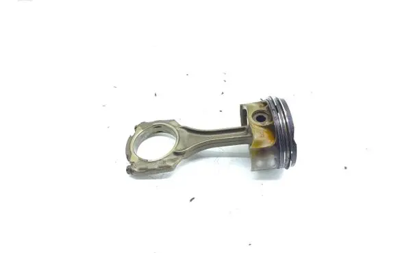 Piston with connecting rod