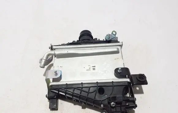 Nissan Qashqai J12 Intercooler radiator 144616RC0D