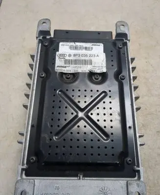 Audi A3 S3 8P Sound amplifier 8P3035223A 290328001