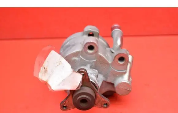 Renault Scenic I Power steering pump 7700417308