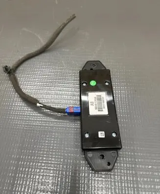 KIA EV6 Aerial antenna amplifier 96240CV050 VN12110022137