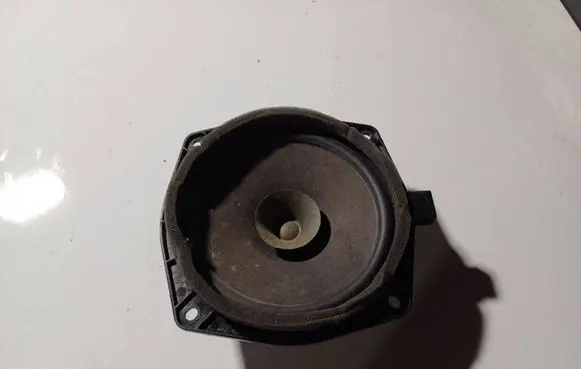 Mitsubishi Pajero Front door speaker MR301667