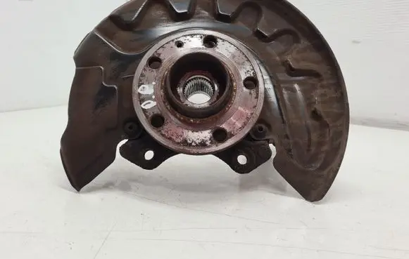 Skoda Fabia Mk3 (NJ) Front wheel hub spindle knuckle