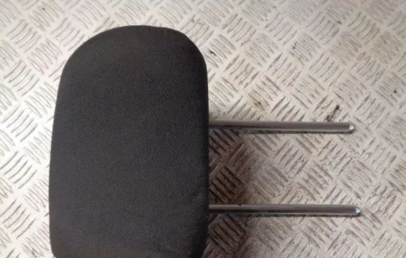 Ford Mondeo MK IV Rear seat headrest 