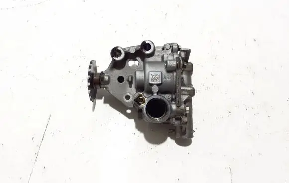 Renault Trafic II (X83) Oil pump 8200346592