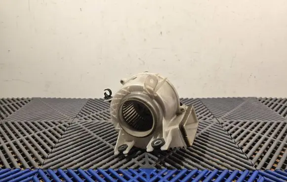 Toyota Auris E180 Hybrid/electric vehicle battery fan G923047020 1173001111
