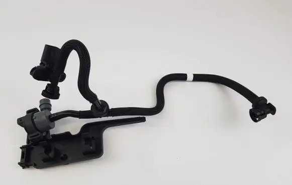 BMW X3M F97 Fuel tank valve 
