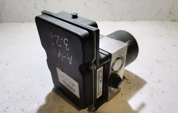 Audi A4 S4 B7 8E 8H ABS Pump 8E0910517E012 8E0614517AL05