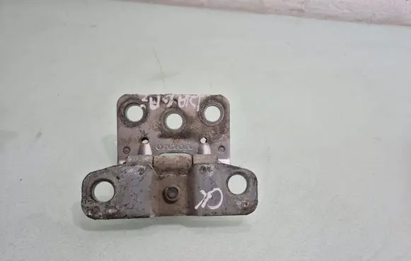 Volvo XC90 Tailgate/trunk/boot hinge 30674732