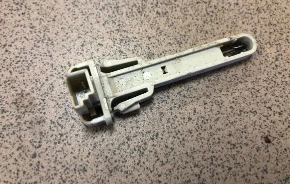 Opel Astra J Interior temperature sensor 09516001