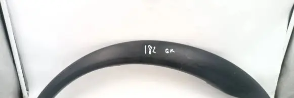 Volvo XC70 Rear fender molding trim 8620132 9190879