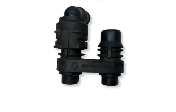 Volkswagen Polo V 6R Engine coolant pipe/hose 6Q0121065