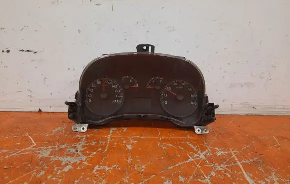 Fiat Doblo Speedometer (instrument cluster) 55500048010