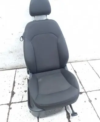 Audi A1 Front passenger seat 6Q3881106CR