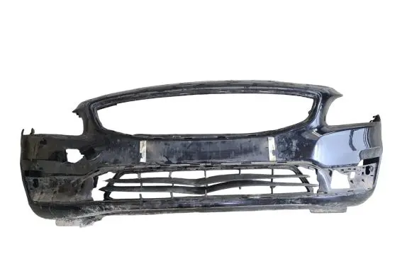 Volvo V60 Front bumper 31323831