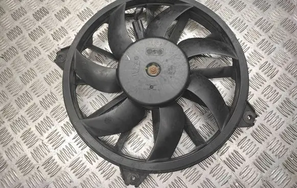 Citroen C4 I Radiator cooling fan shroud 993398C 0868666 6011WV