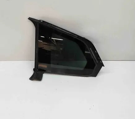 BMW iX Rear side window 9448771