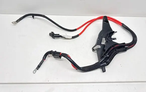 Volvo V40 Positive cable (battery) 31376093 30797799