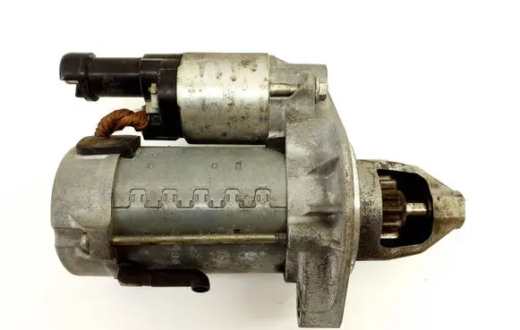Honda CR-V Starter motor 4280008150