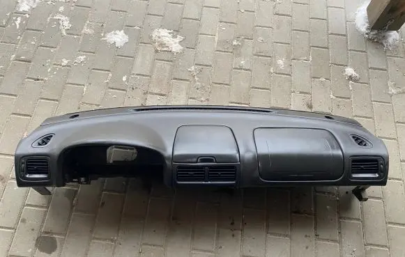 Subaru Forester SF Dashboard