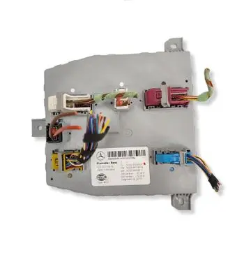 Mercedes-Benz C W205 SAM control unit A2059009321 5DK01077276 A2229026611