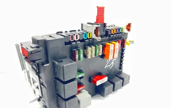 Fuse box set