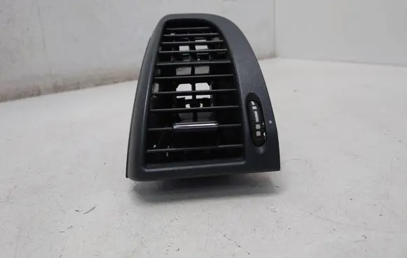 Mercedes-Benz Vito Viano W639 Dashboard side air vent grill/cover trim A6398300154 6398300154