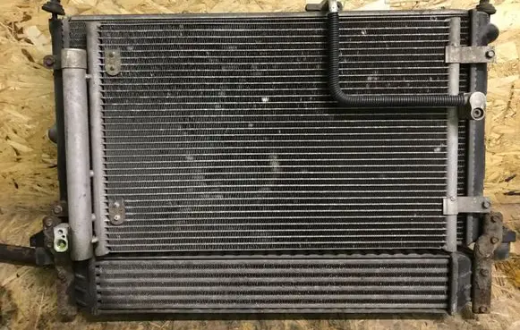 Ford Galaxy Coolant radiator