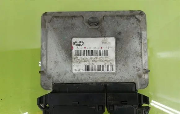 Fiat Panda III Engine control unit/module 51793113