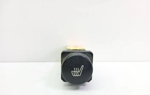 Citroen Berlingo Seat heating switch 9646703577
