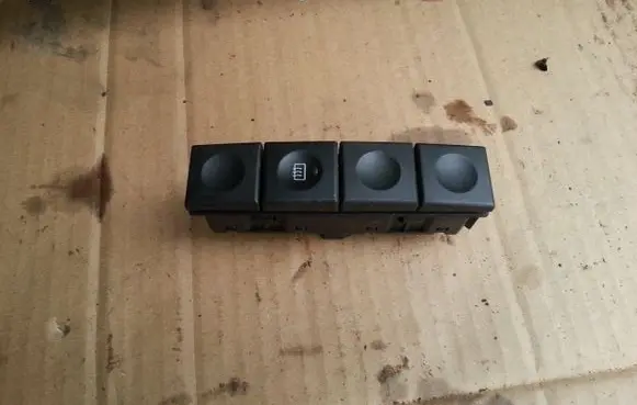 Ford Fiesta Electric window control switch