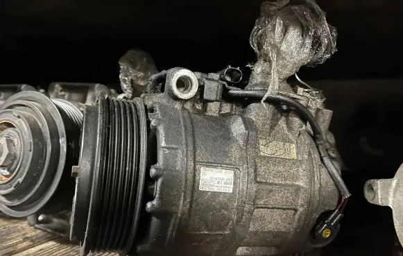 Mercedes-Benz C W203 Air conditioning (A/C) compressor (pump) GE4472209152