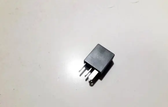 KIA Carnival Other relay 0k55267740