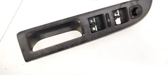 Volkswagen Golf Plus Electric window control switch 5M1867371B