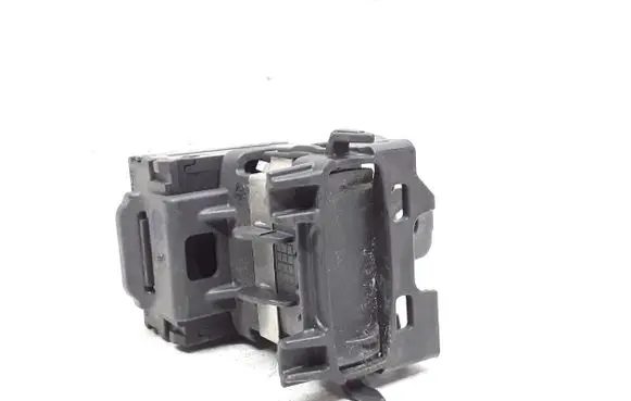 Volvo V40 Ignition lock AH4N15607AE 28227917