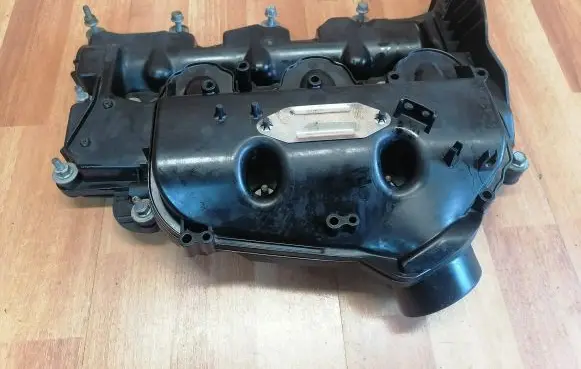 Land Rover Range Rover Sport L320 Rocker cam cover 9X2Q9424EG 9X2Q9424EA LR019606